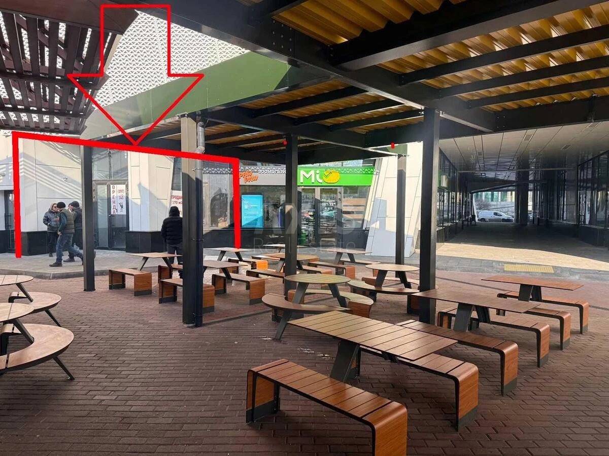 Trade object pr-t Berestejskij 11, 170m265719