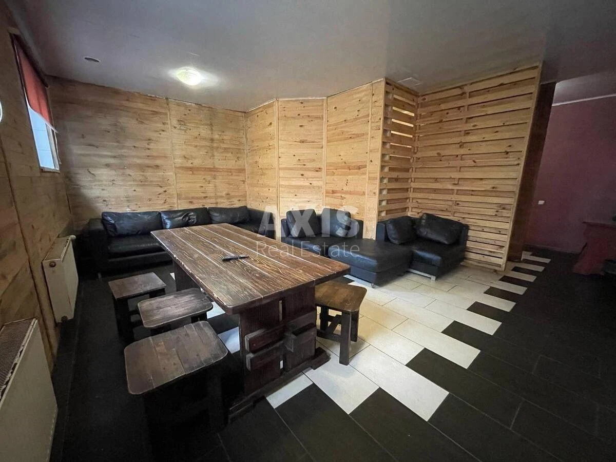 Trade object vul. Zelena 85, 67m258347