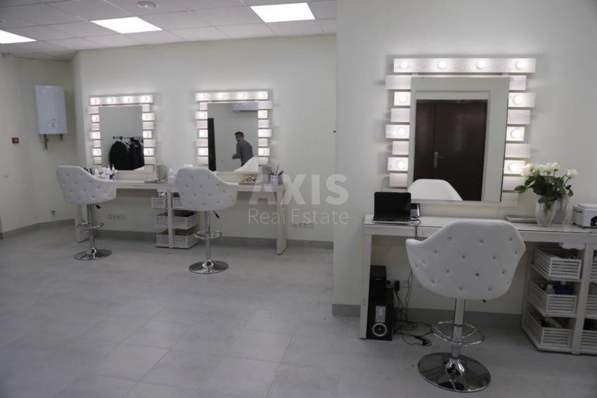 Office vul. Lebedjeva Mykoly 4/39А, 77m2661961