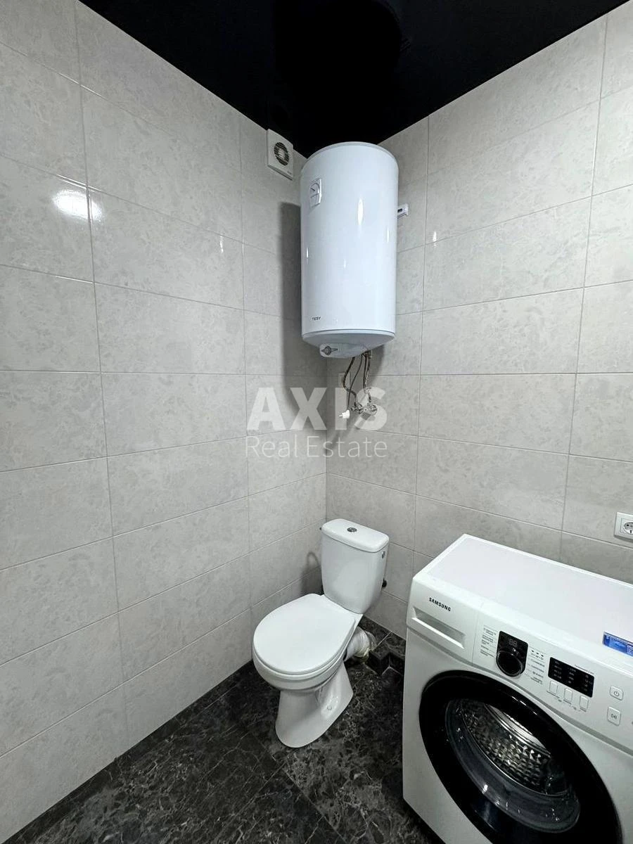 1k apartment vul. Central'na 19616305