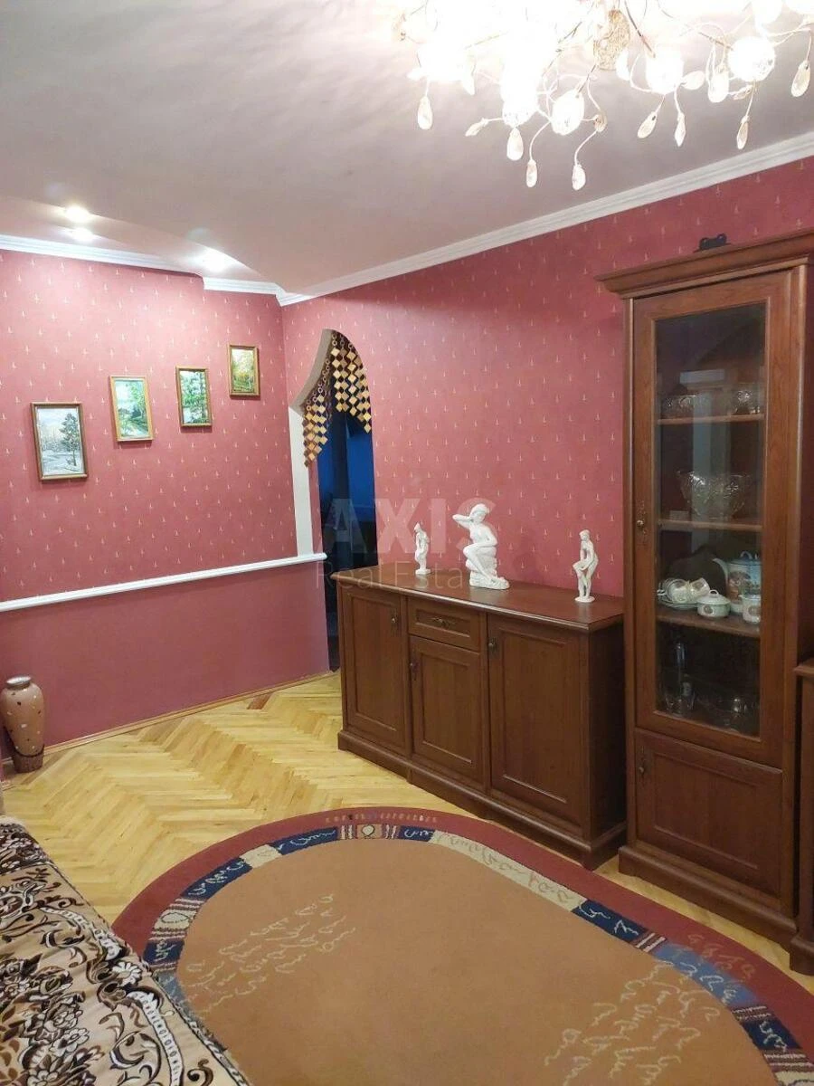 3к квартира ул. Виталия Скакуна 9713815
