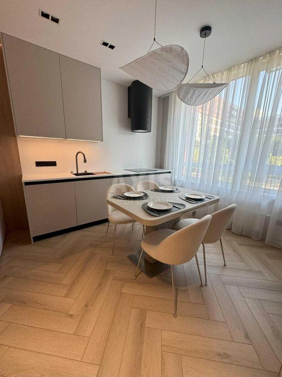 3к квартира ул. Салютная 2Б624520