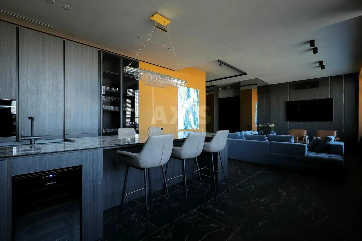 4k apartment prov. Laboratornyj 76639822