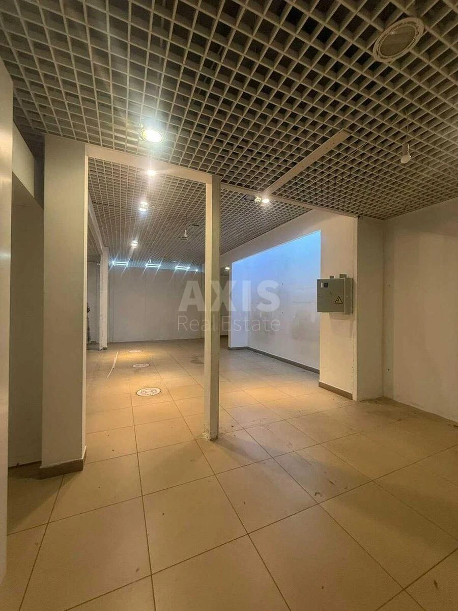 Trade object vul. Sverstjuka Jevgena 2, 81m2648814