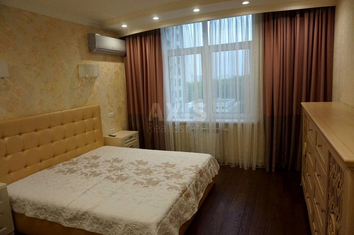 2k apartment vul. Sikors'kogo Igorja Aviakonstruktora 4Г6691810