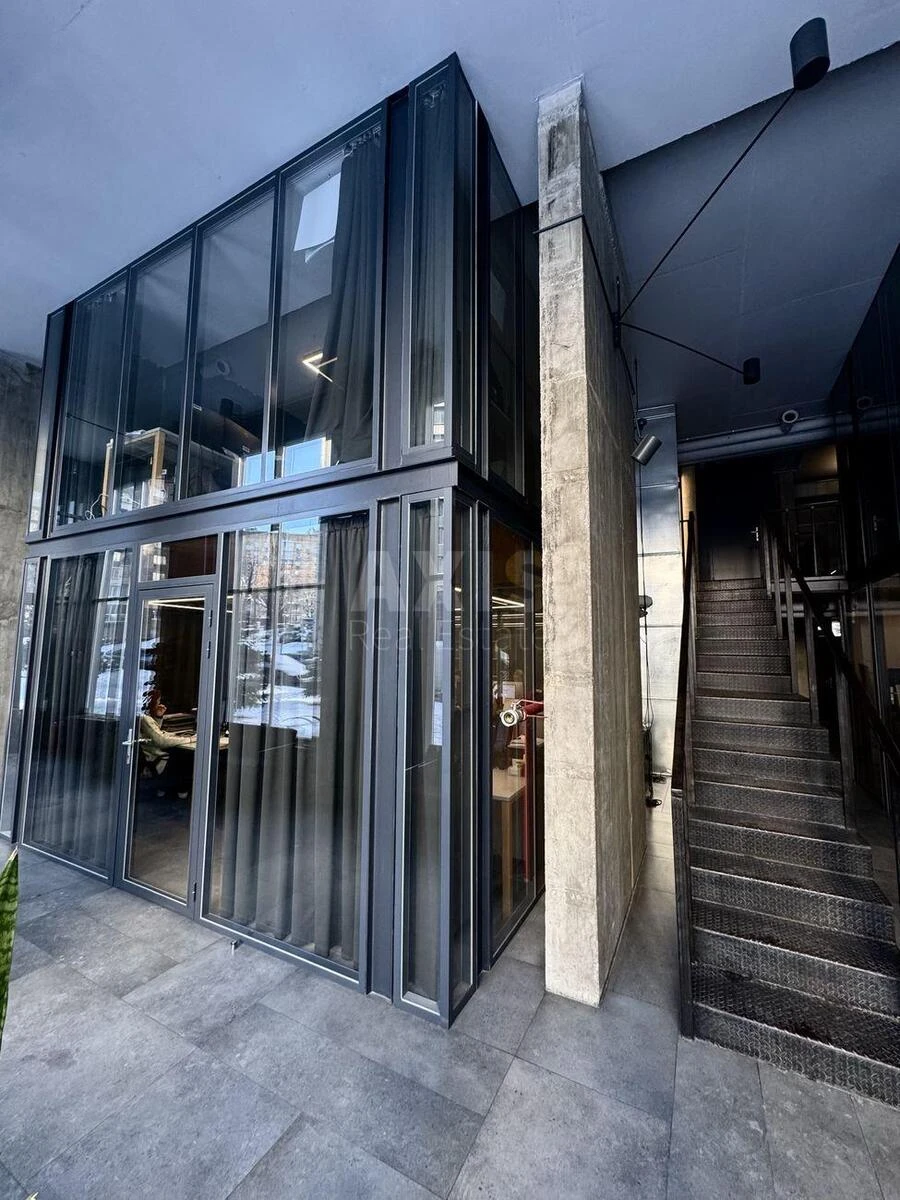 Office vul. Filatova Akademika 2/1, 340m2670201