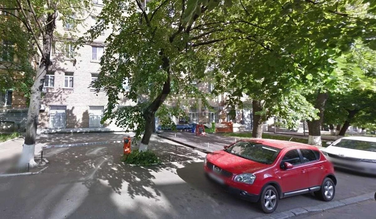 Trade object vul. Tarasivs'ka 3, 180m26707217