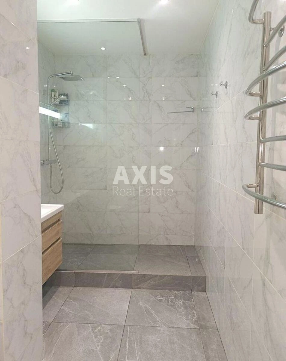 1k apartment vul. L'vivs'ka 15384325