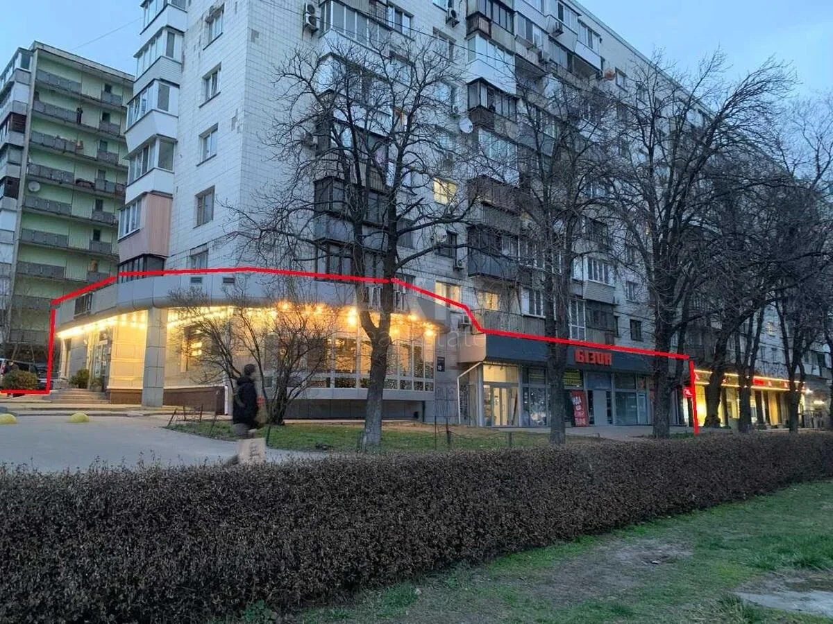 Об'єкт торгівлі пр-т Берестейський 27А, 500м2