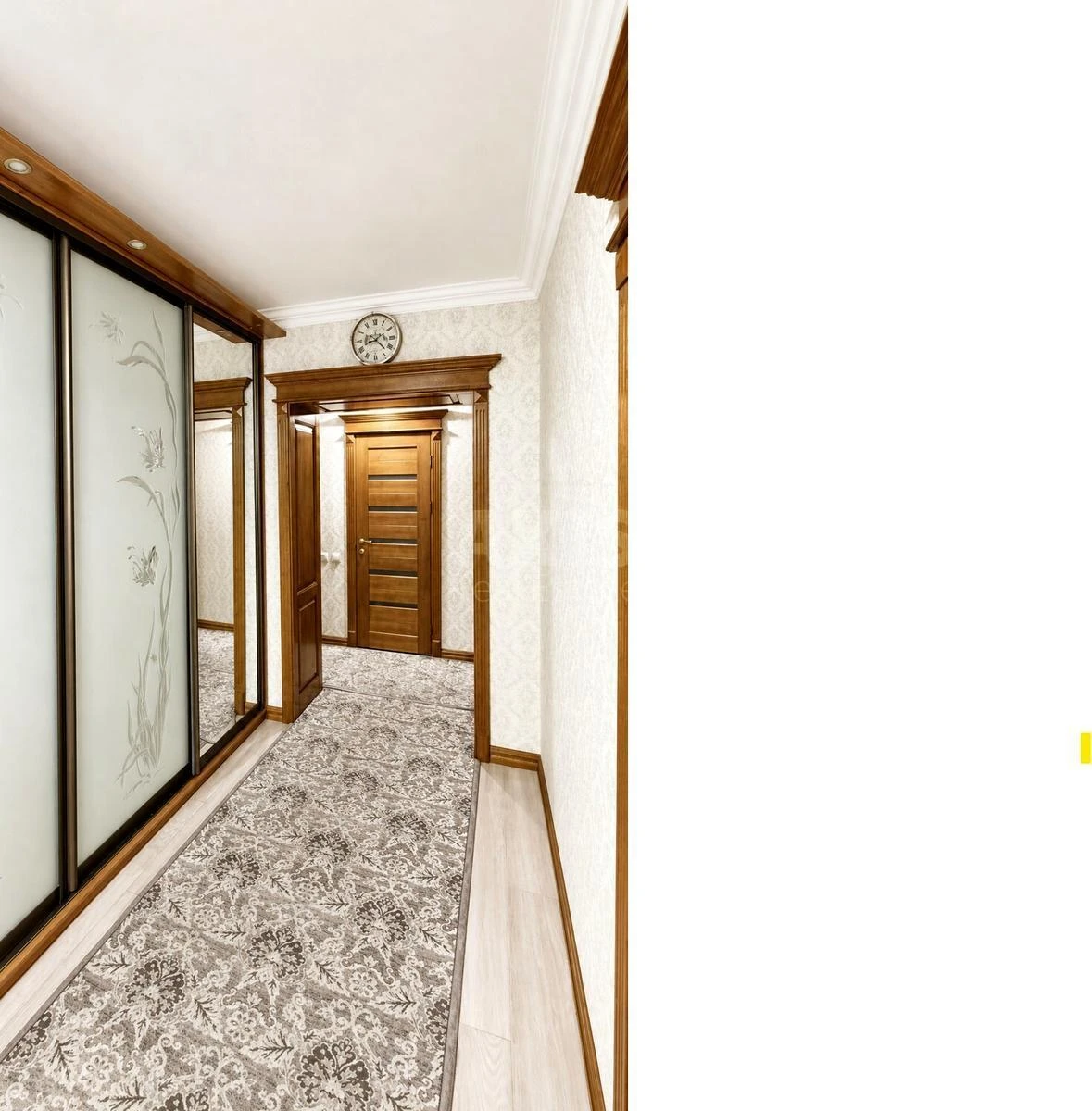 3k apartment vul. Yulia Zdanovska 587033714
