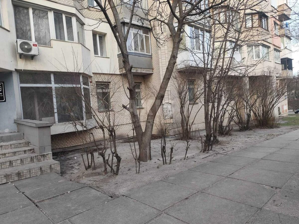 Объект торговли ул. Августина Волошина 2, 400м2672380