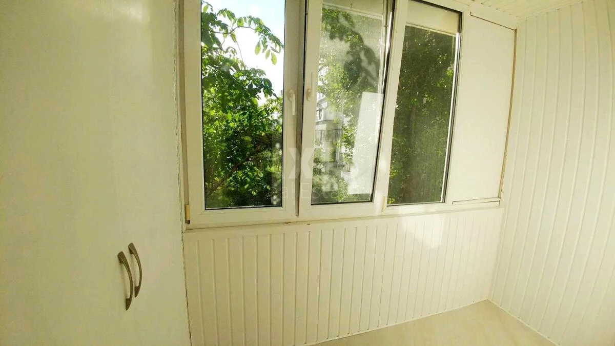 1k apartment pr-t Obolons'kyj 25704457
