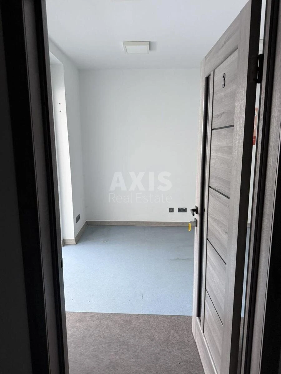 Объект торговли пр-т Григоренко Петра 3Б, 227м2660821