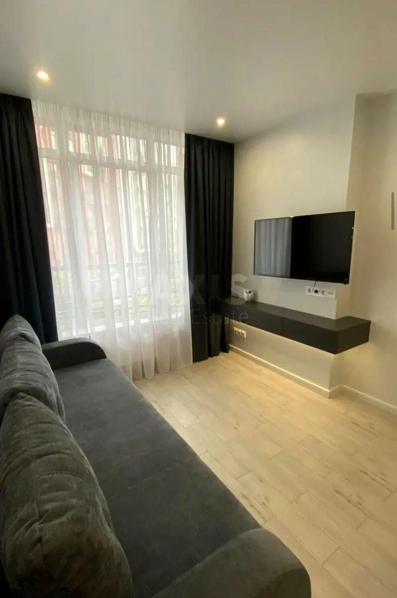 1k apartment bul. Ryl's'kogo Tadeja 1660983