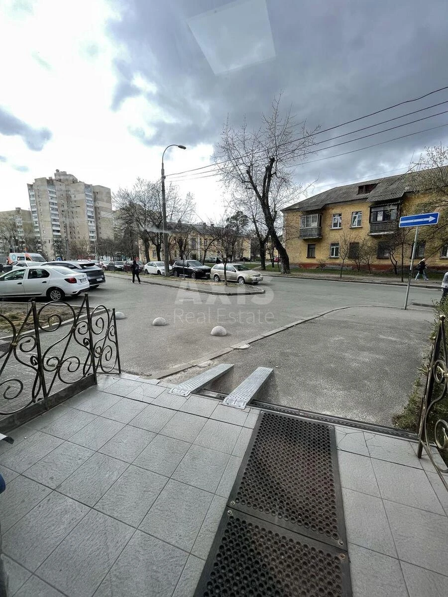 Translation missing: en.properties.form.other_infrastructure shose Harkivs'ke 49, 55m2707715