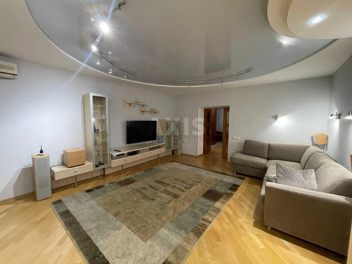 3k apartment pr-t Volodimira Іvasyuka 12Д645491