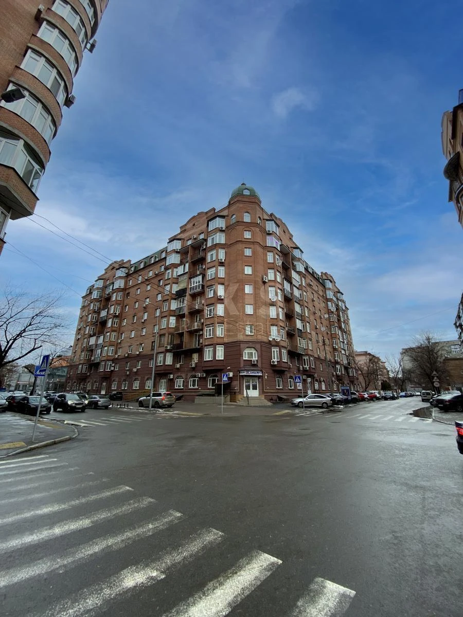 Office vul. Vvedens'ka 29/59, 72m2679402