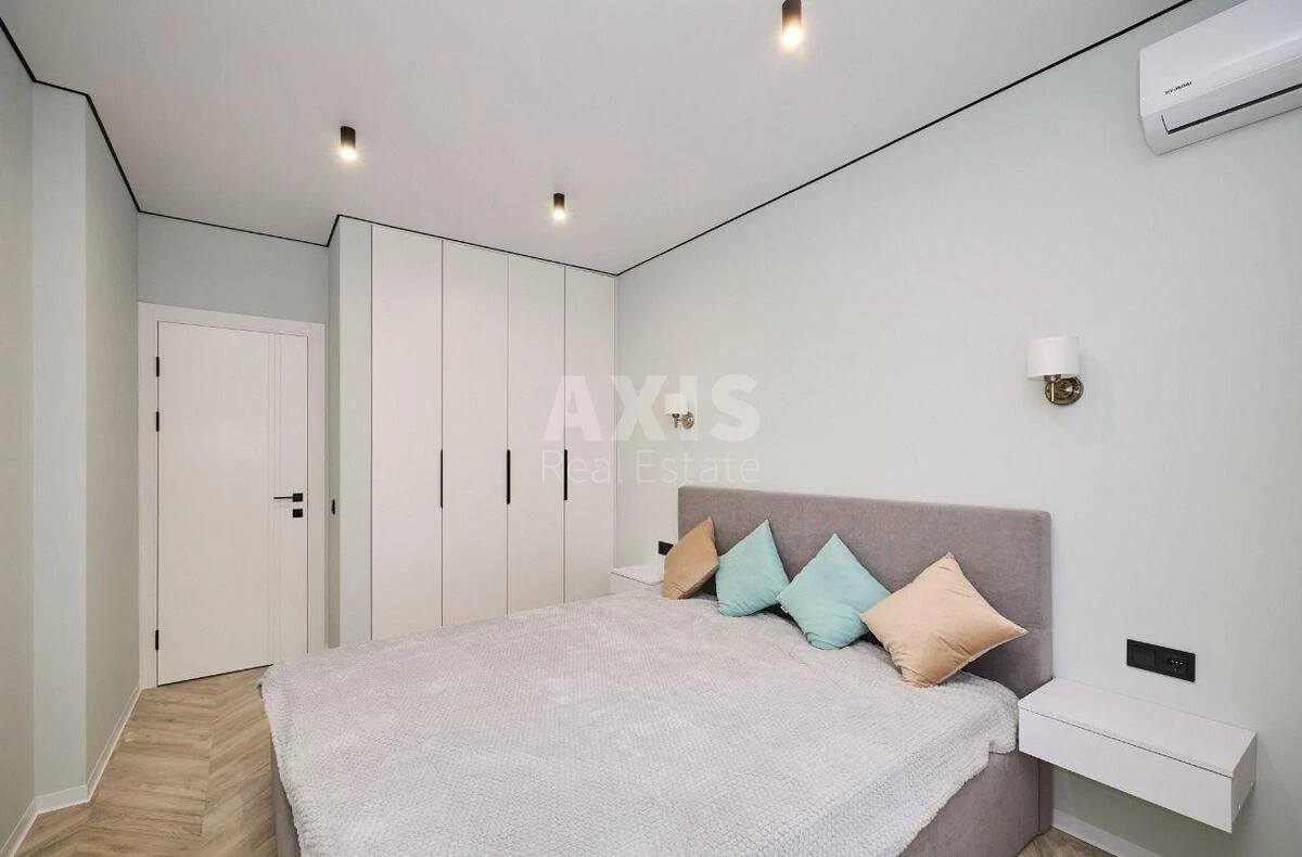 1k apartment vul. Vsevoloda Zmijenka 34/21667026