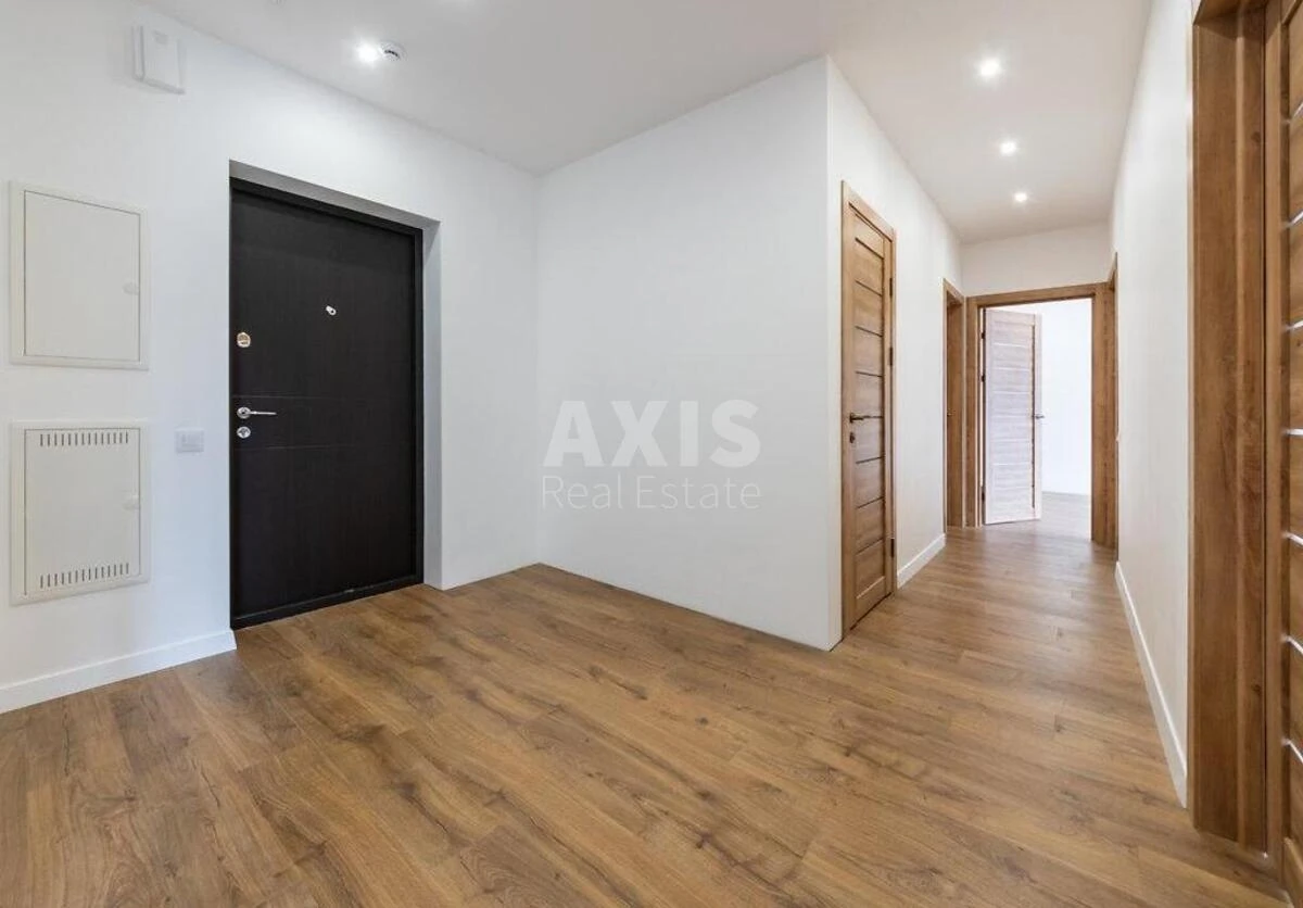 3k apartment vul. Sverstjuka Jevgena 6Д696935