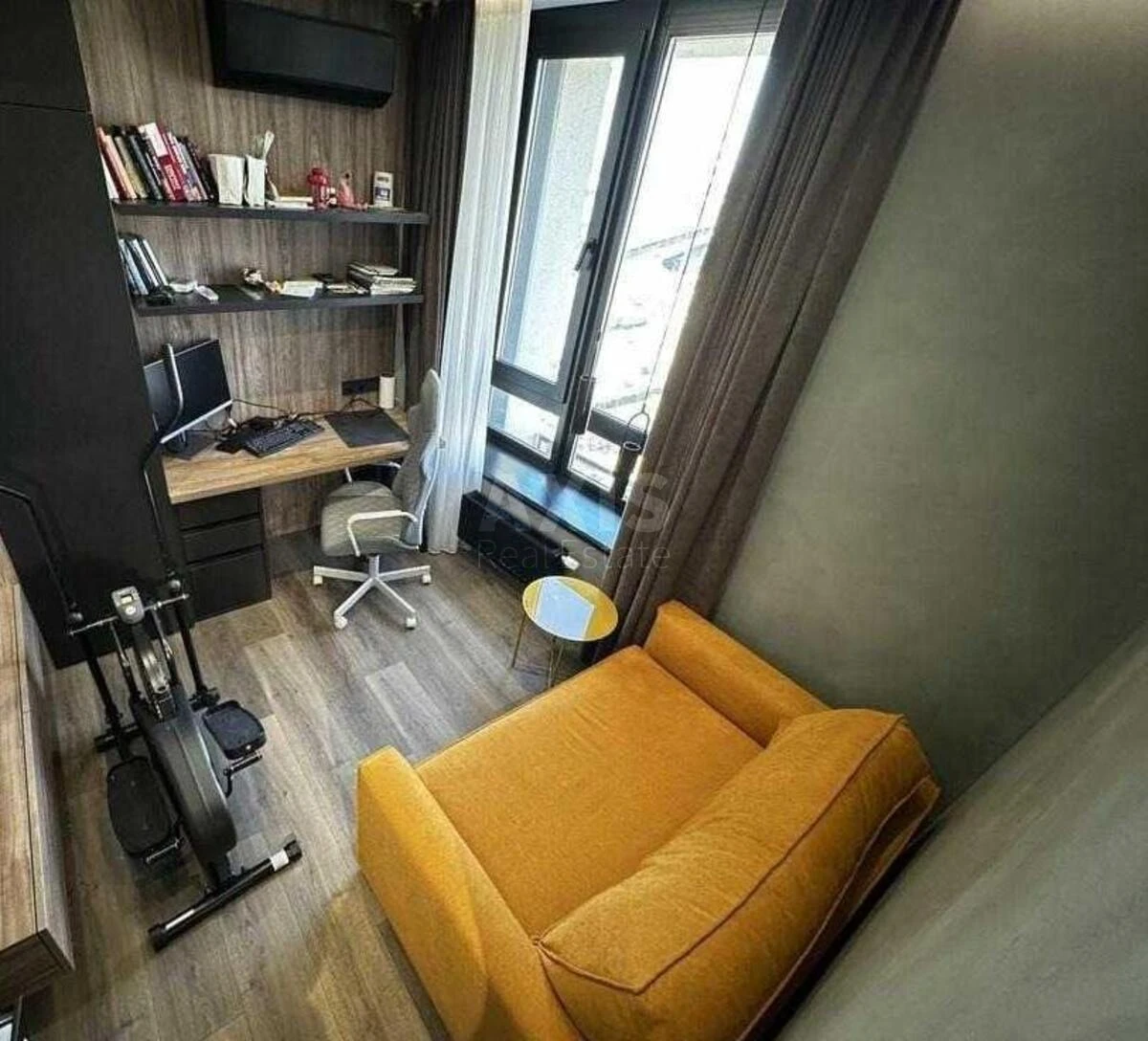 4k apartment vul. Zarichna 16647123