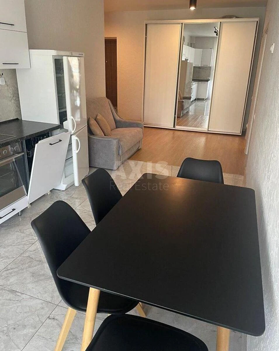 1k apartment vul. Danchenka Sergija 18А569400