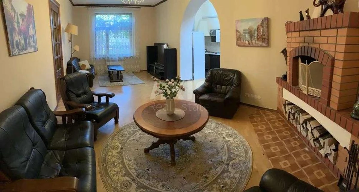 House vul. Dobryj Shljah, 270m2, Kyiv city311876