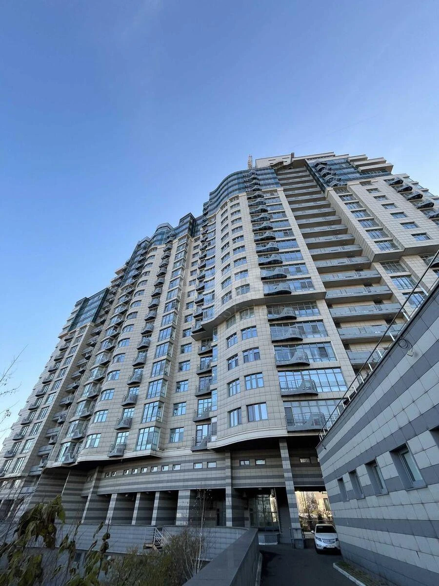 3k apartment vul. Mel'nykova 18Б6613019