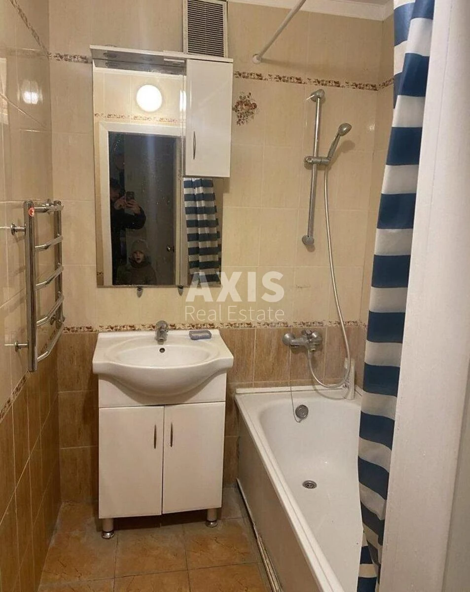 3к квартира пр-т Червоной Калины 706918811