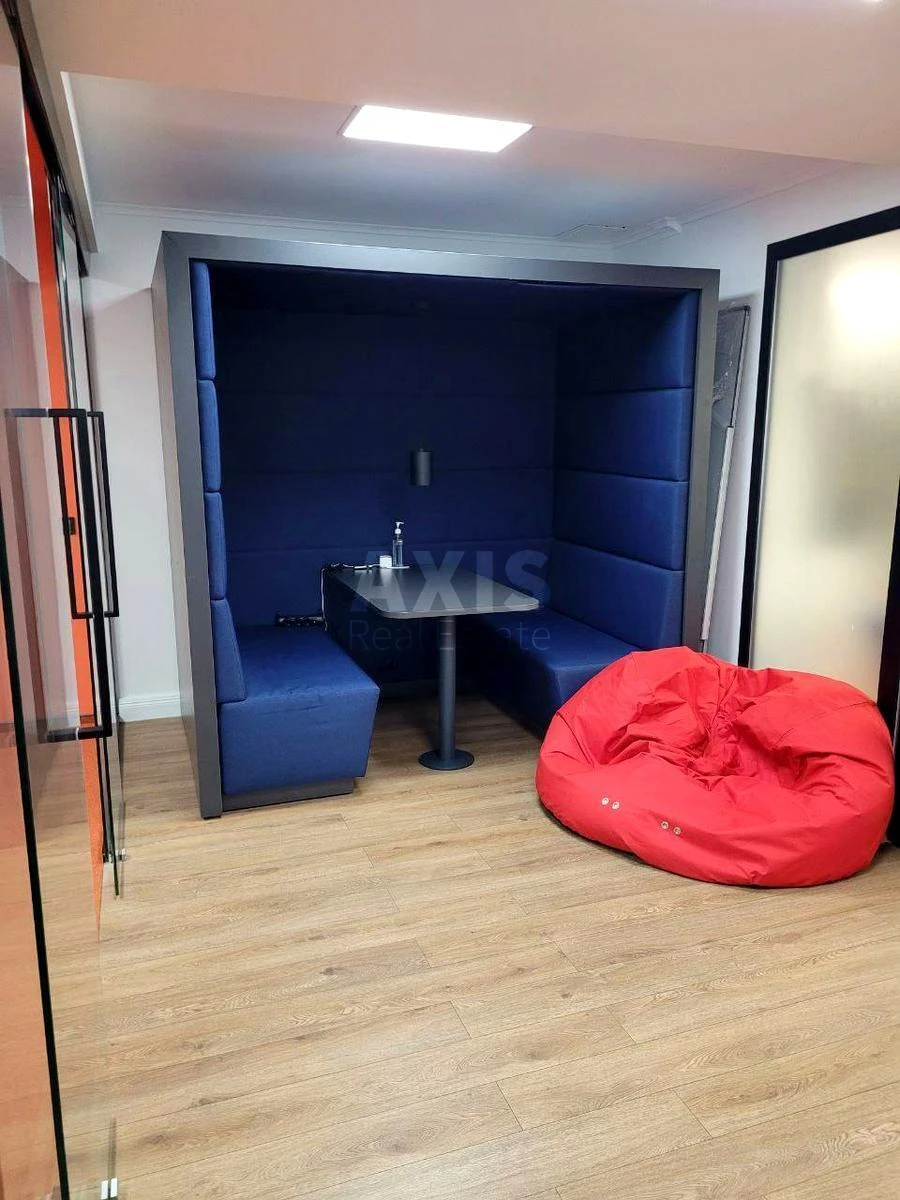 Office vul. Skoropads'kogo Pavla 39, 269m2678696