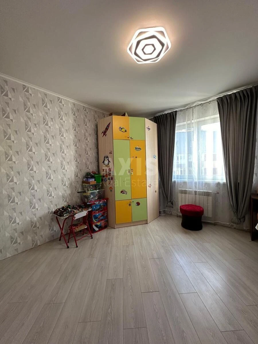 3k apartment vul. Kondratjuka Jurija 3611826