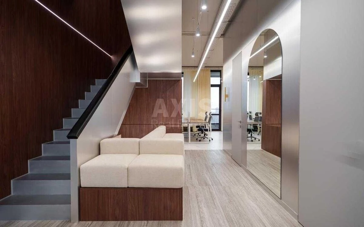 Office pr-t Berestejskij 42, 220m2651654