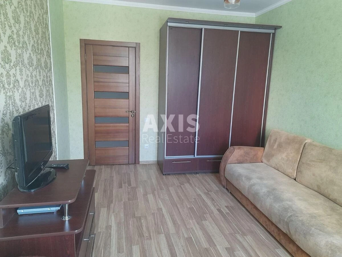 2к квартира ул. Владимира Наумовича 4А643492