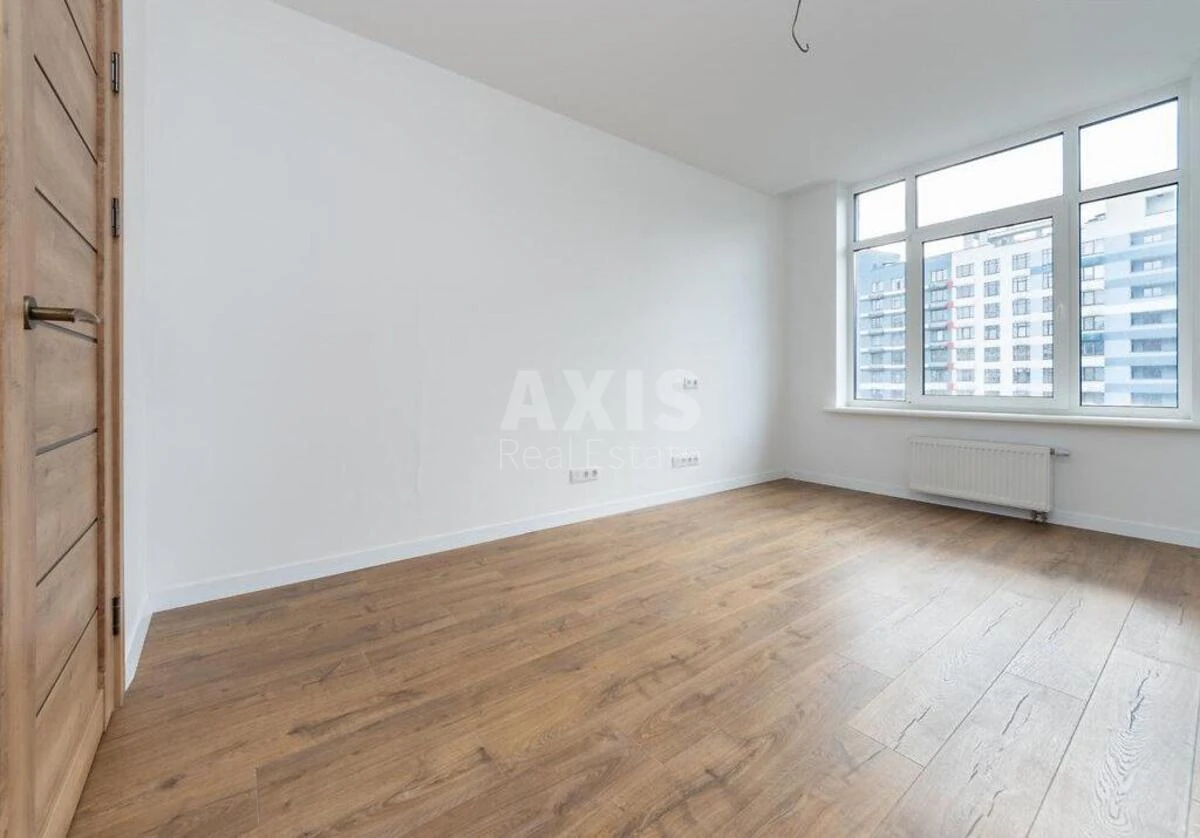 3k apartment vul. Sverstjuka Jevgena 6Д696932