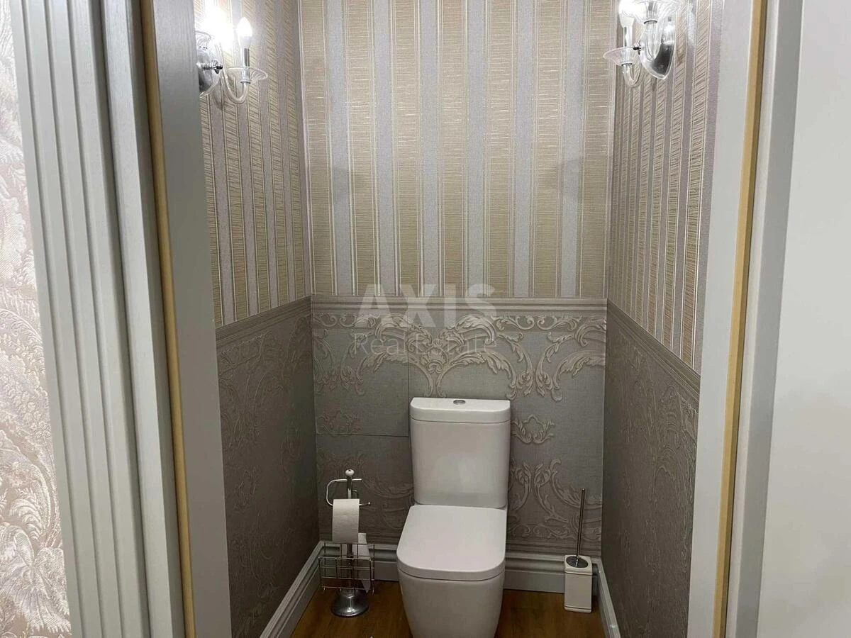 Офис ул. Воздвиженская 9, 140м27168414