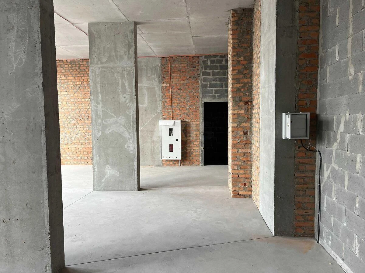 Объект торговли ул. Семьи Кристеров 2, 77м2652037