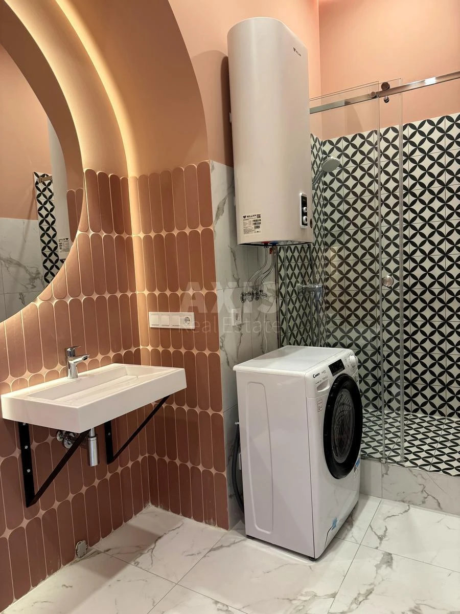 2к квартира ул. Бассейная 36871411