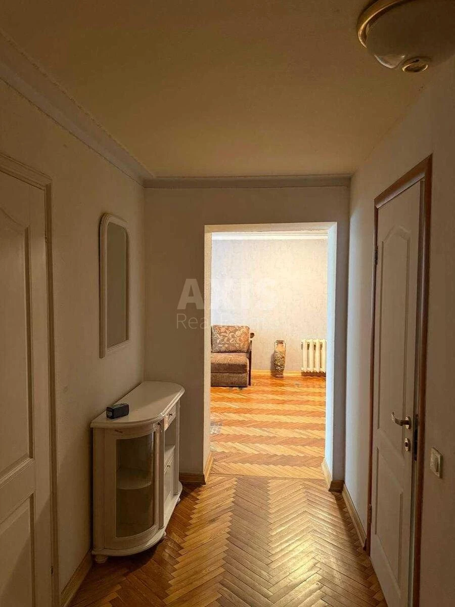 3к квартира ул. Антоновича 88706746