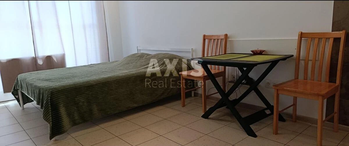 1k apartment vul. Alimpiya Halyka 75565511