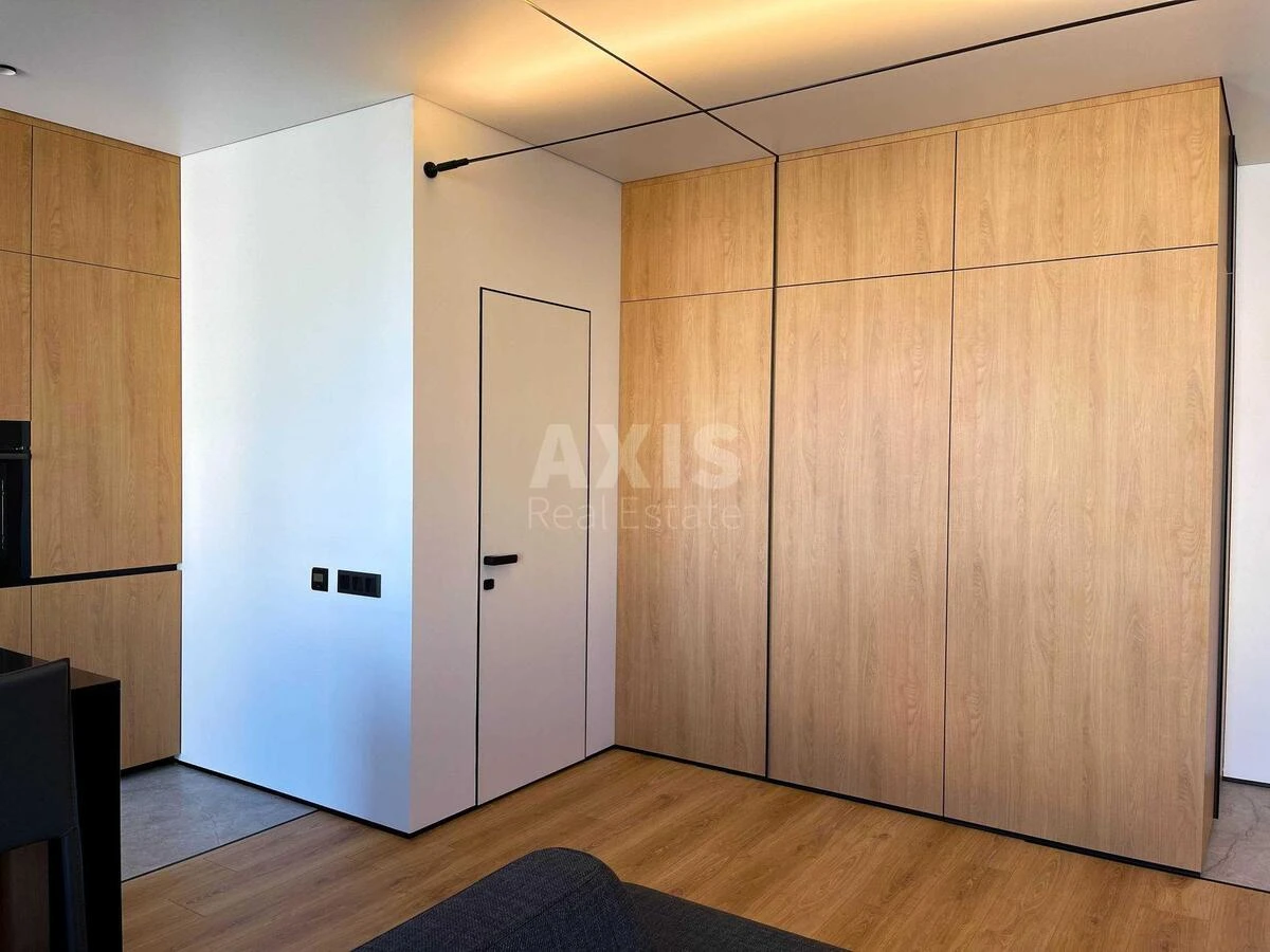 2k apartment vul. Revuc'kogo 40В7206120
