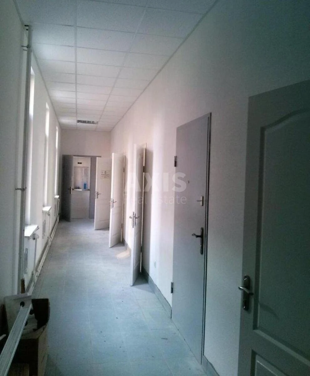 Объект торговли ул. Якубовского Маршала 5Б, 286м2662952