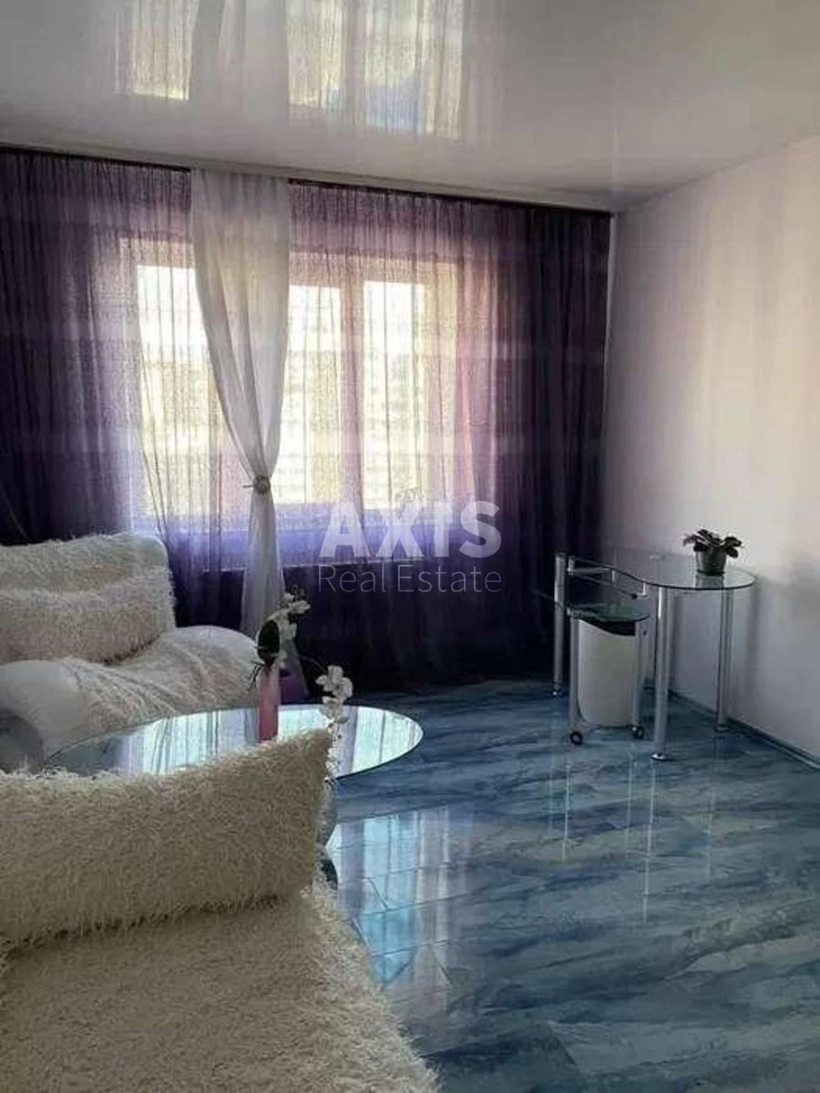 2k apartment nab. Dniprovs'ka 43294352