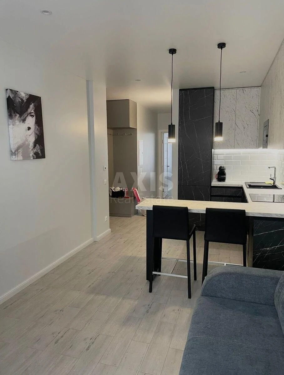 1k apartment bul. Ryl's'kogo Tadeja 1660981