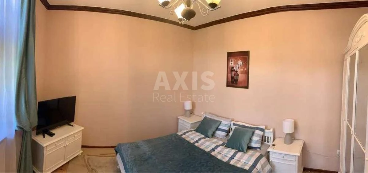 House vul. Dobryj Shljah, 270m2, Kyiv city311877