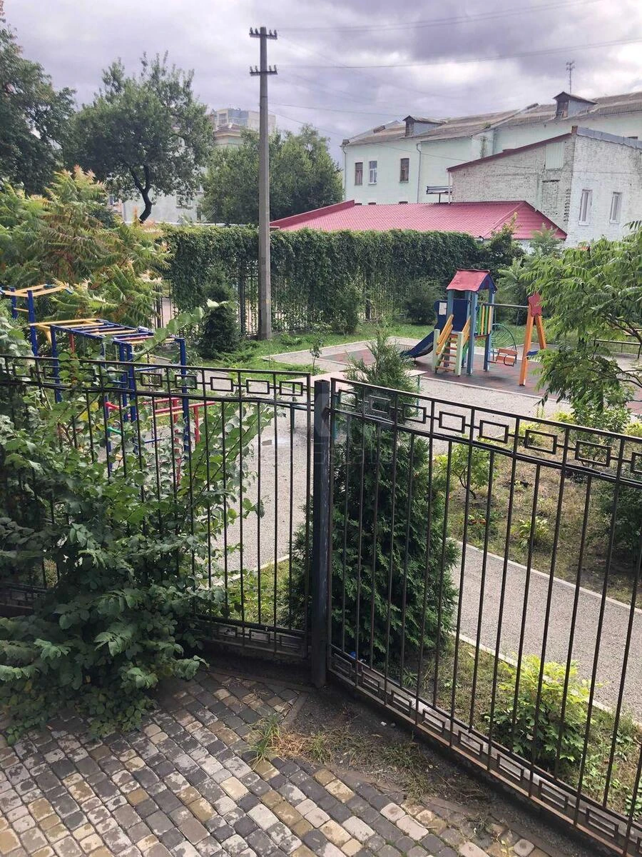 3k apartment vul. Mel'nykova 18Б6613020