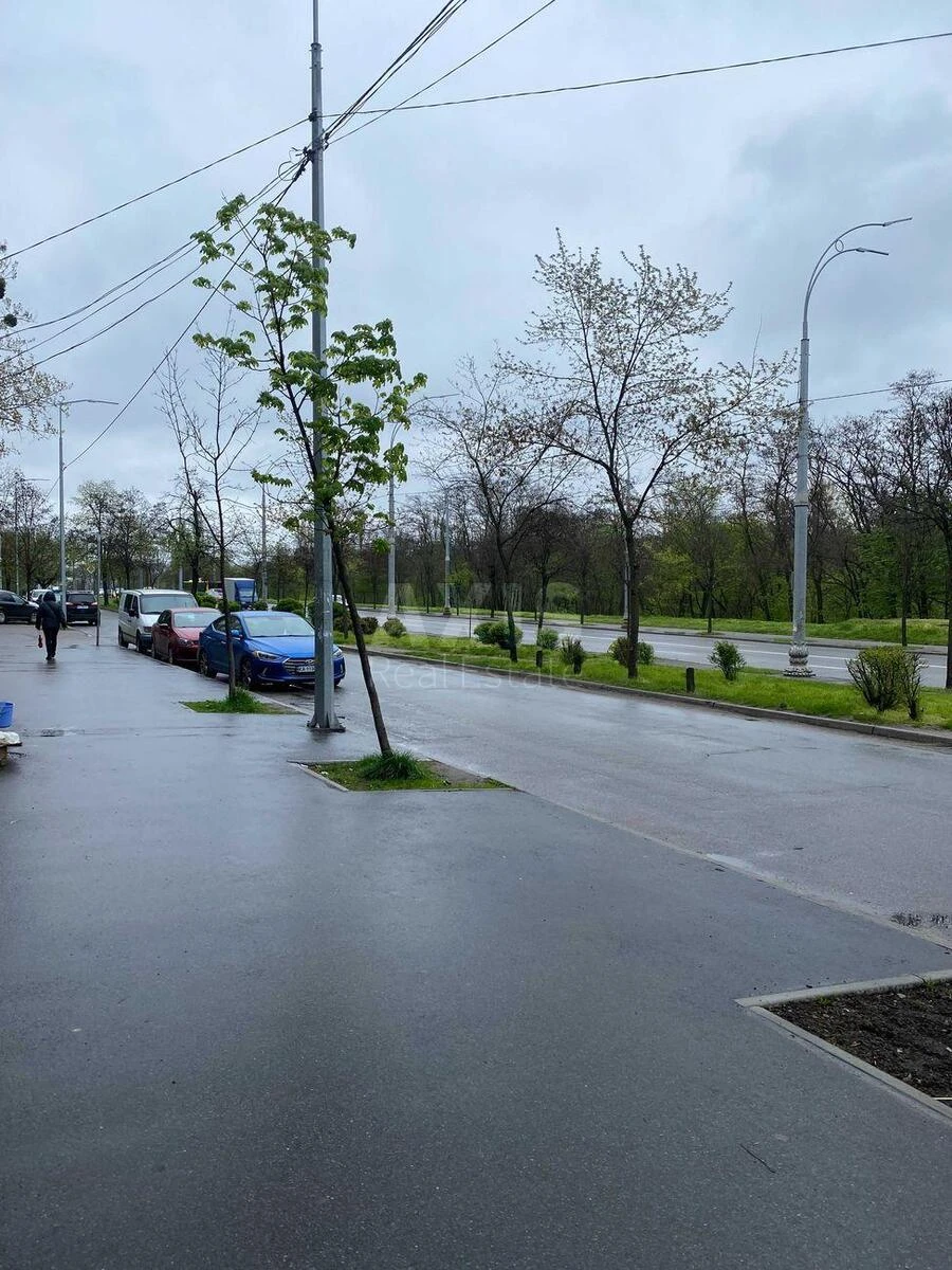 Объект торговли пр-т Голосеевский 106/2, 75м26620515