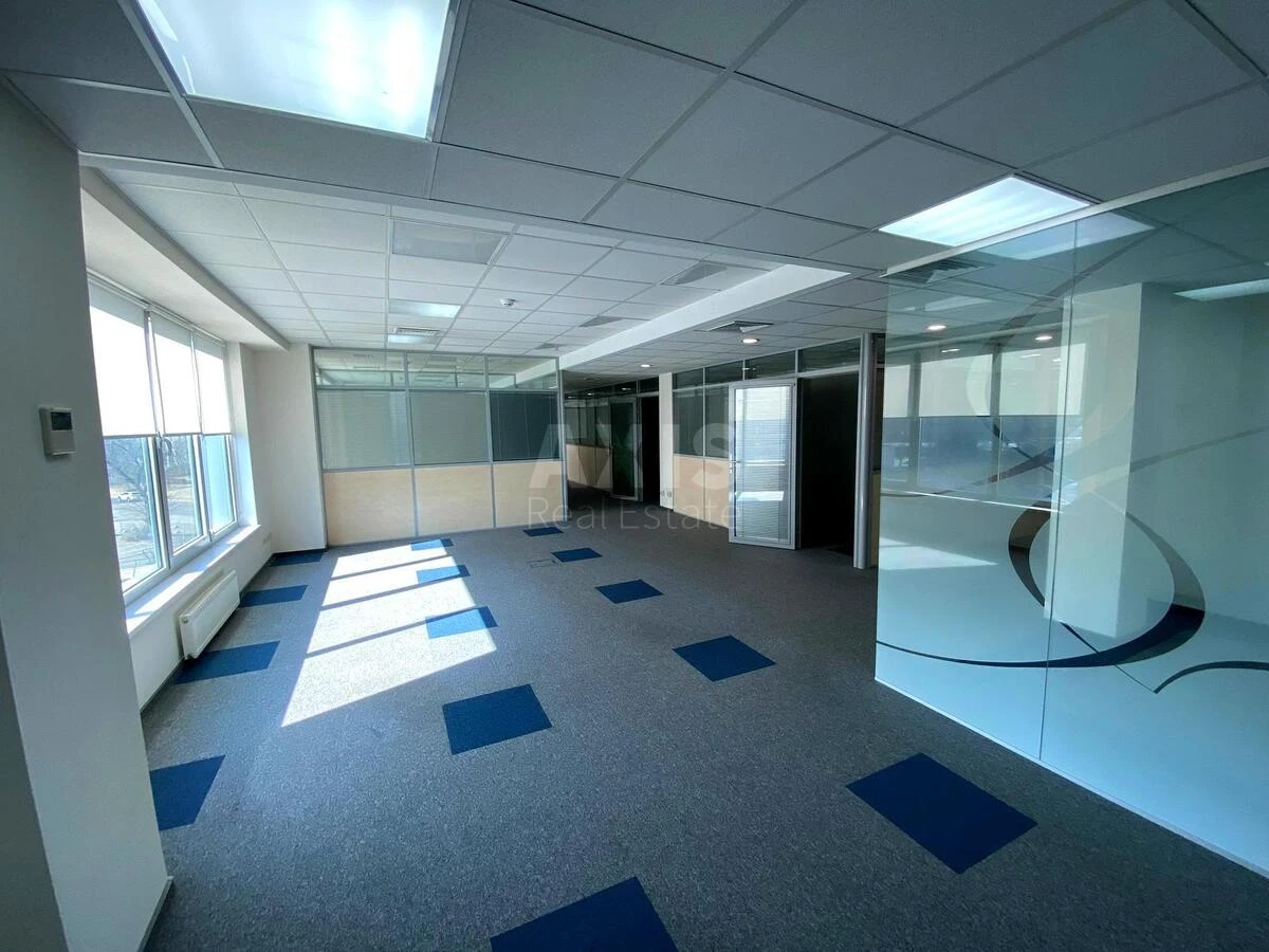 Office vul. Degtjarivs'ka 27Т, 700m2662428