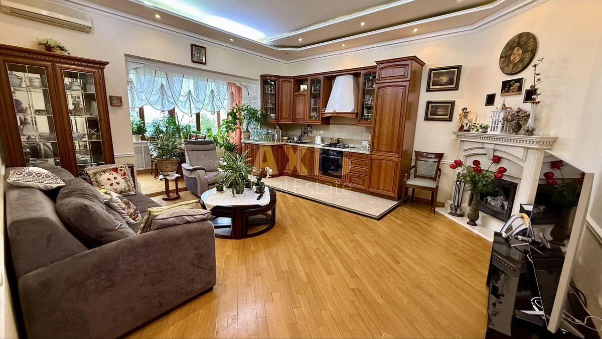 3k apartment vul. Bogomol'cja Akademika 7/1457001