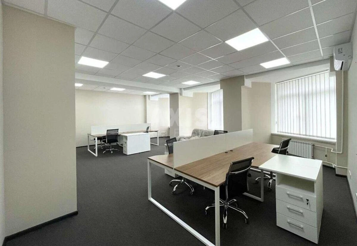 Office vul. Lavrs'ka 16, 208m2650753