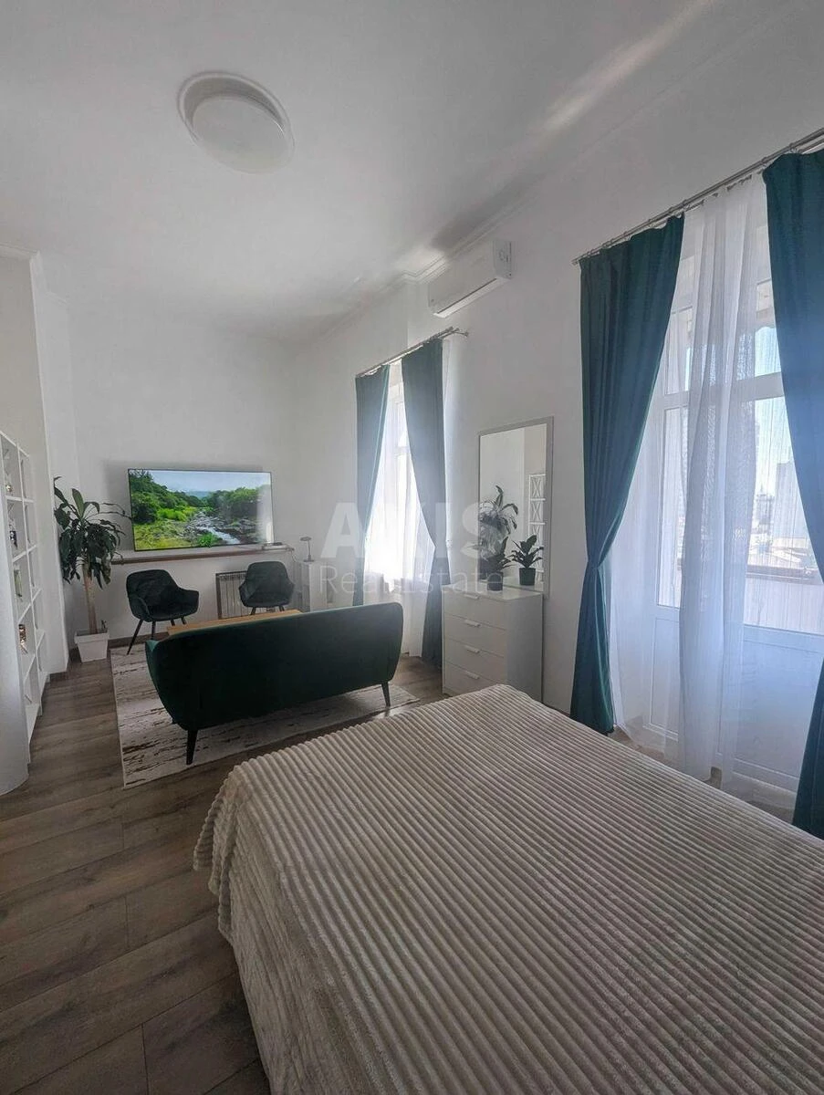 1k apartment vul. Saksagans'kogo 33/35695347