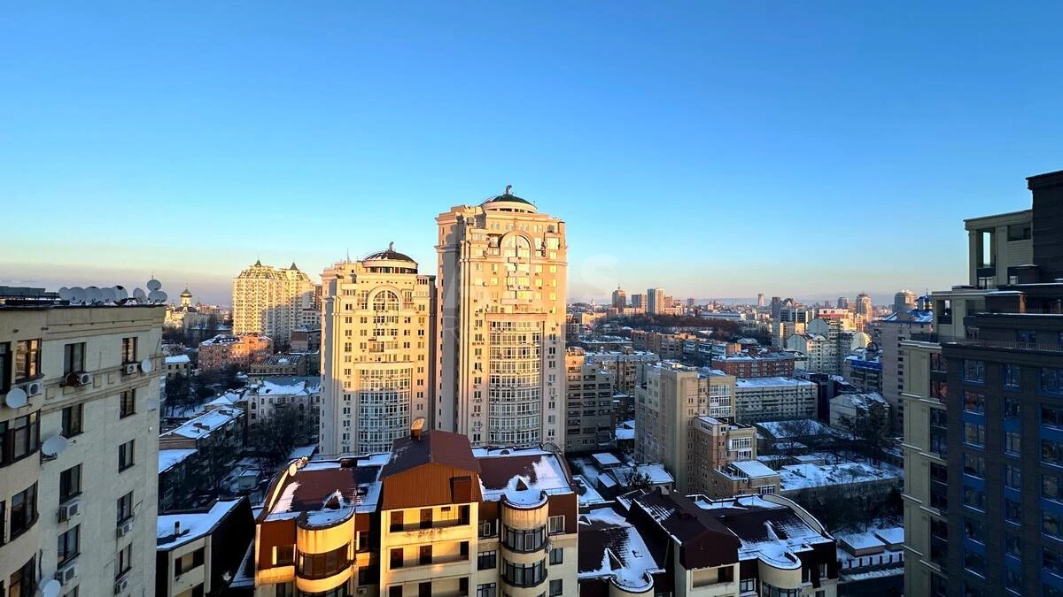 5k apartment vul. Dmytrivs'ka 696641615